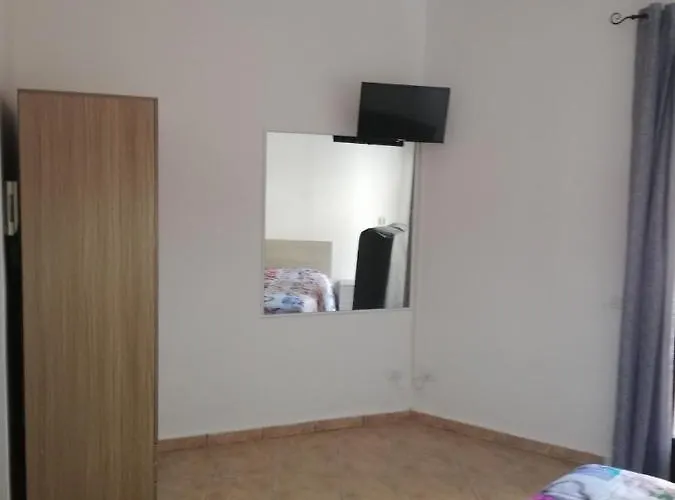 Callipigia Apartament *