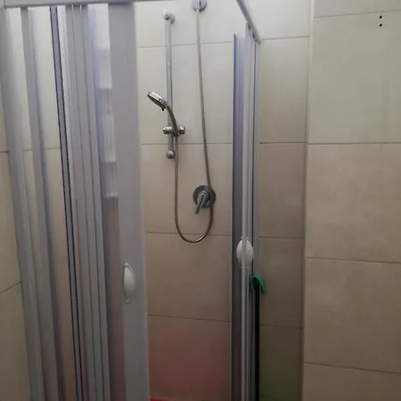 Callipigia Apartment *